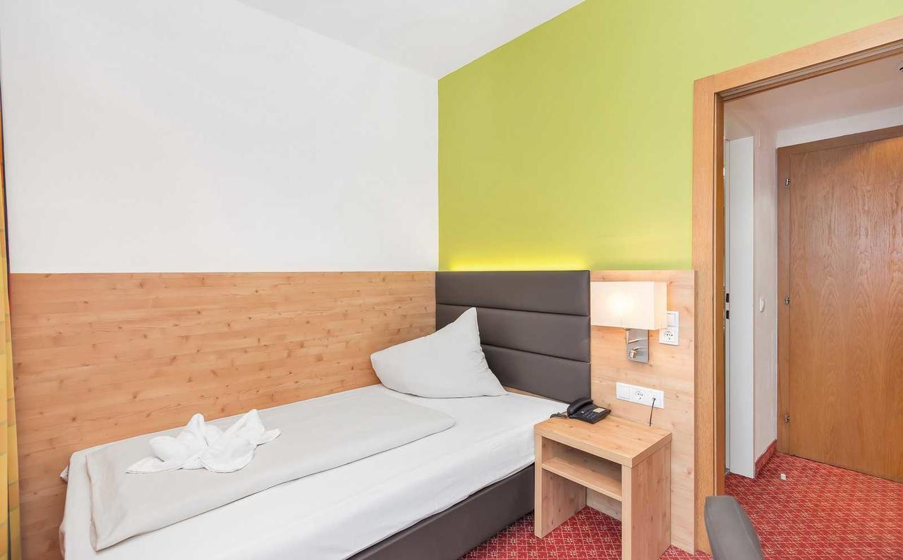 Hotel Roessl-Dependance Neue Post Schladming Kültér fotó
