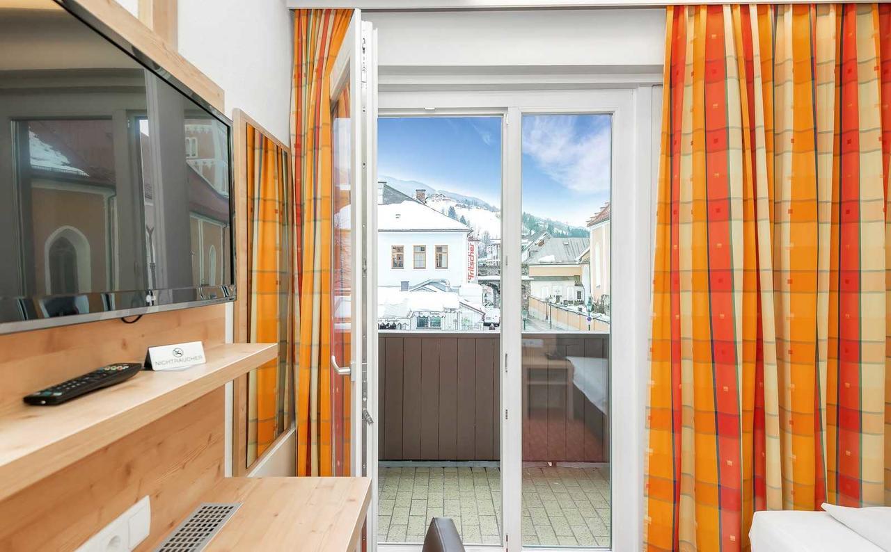 Hotel Roessl-Dependance Neue Post Schladming Kültér fotó
