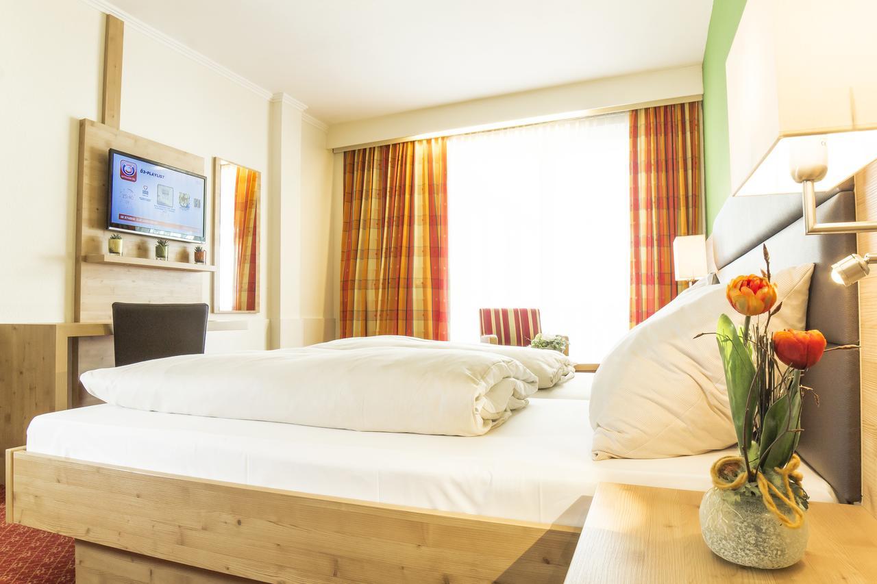 Hotel Roessl-Dependance Neue Post Schladming Kültér fotó